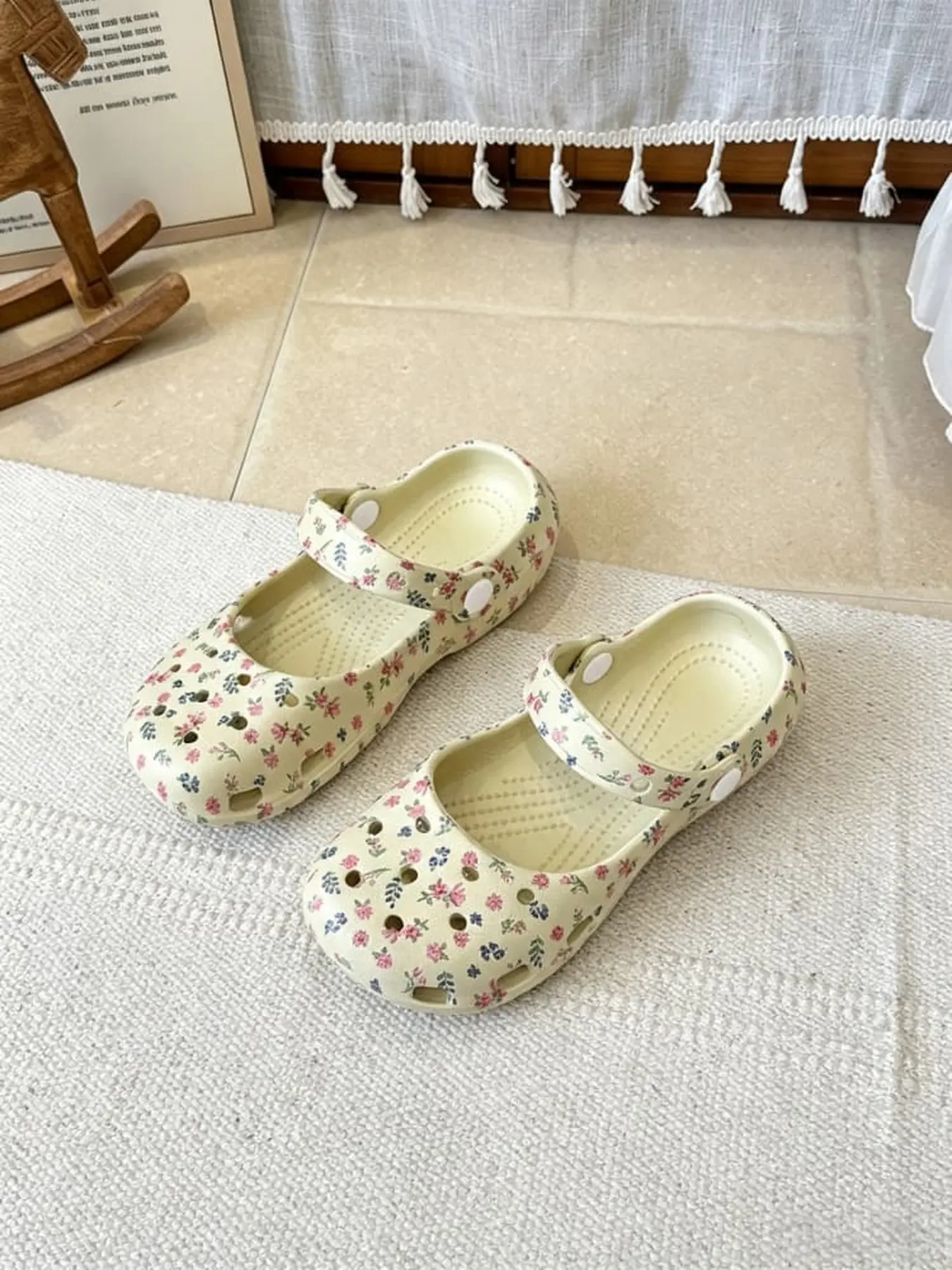 Women Floral Casual Slippers Pastoral Style Breathable Fabric Non Slip Soft Sole For Home Outdoor Use