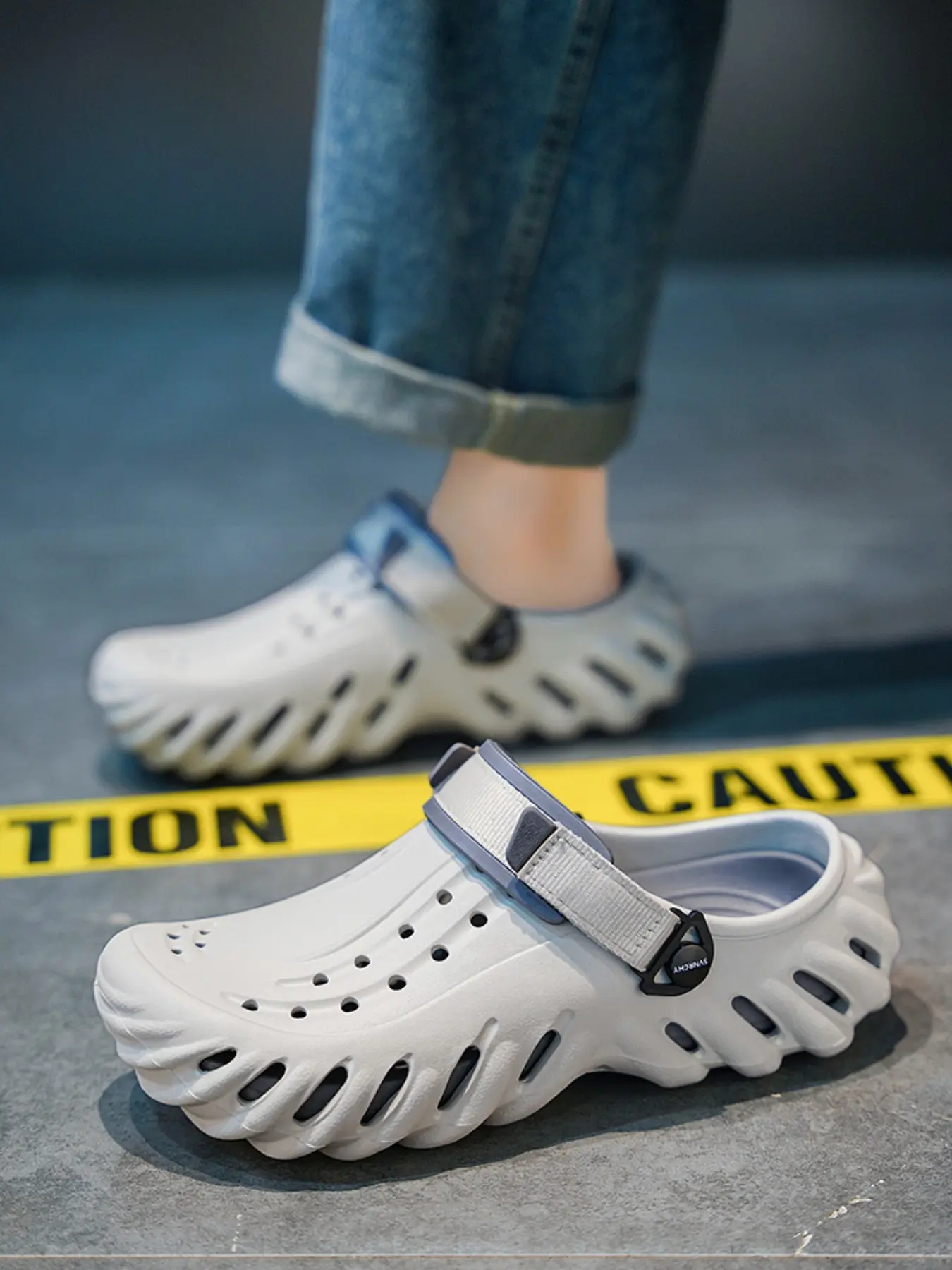 Fashion Casual Slip-On Shoes, Comfortable Quick-Dry Sandals, Ideal for Driving, Hiking, Water Activities, Versatile Summer Footwear