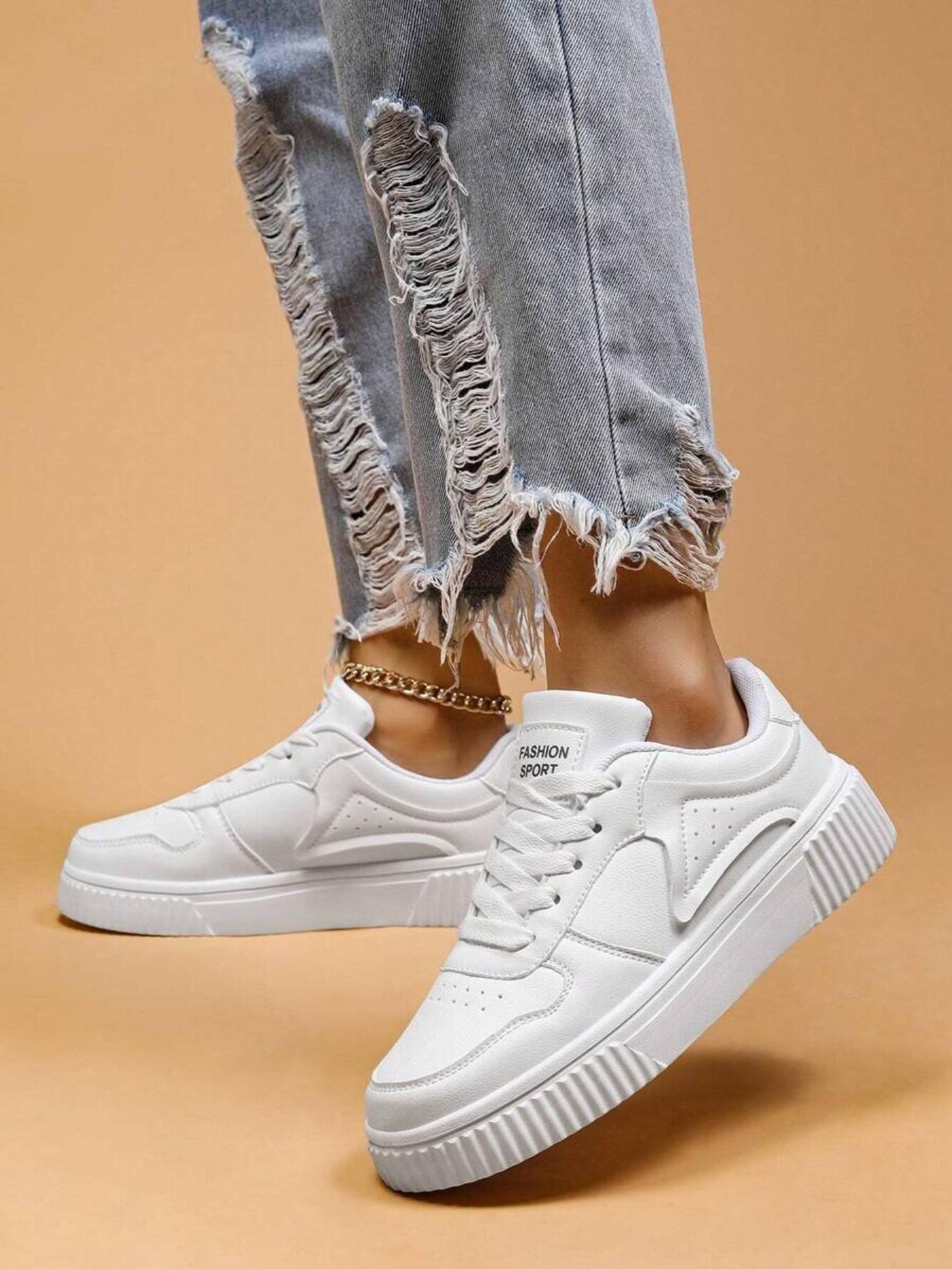 Women's Fashionable Lace Up Low Top Sneakers, Casual Comfortable Breathable Sports Shoes, Female All-match Round Toe Shoes for Daily Wear