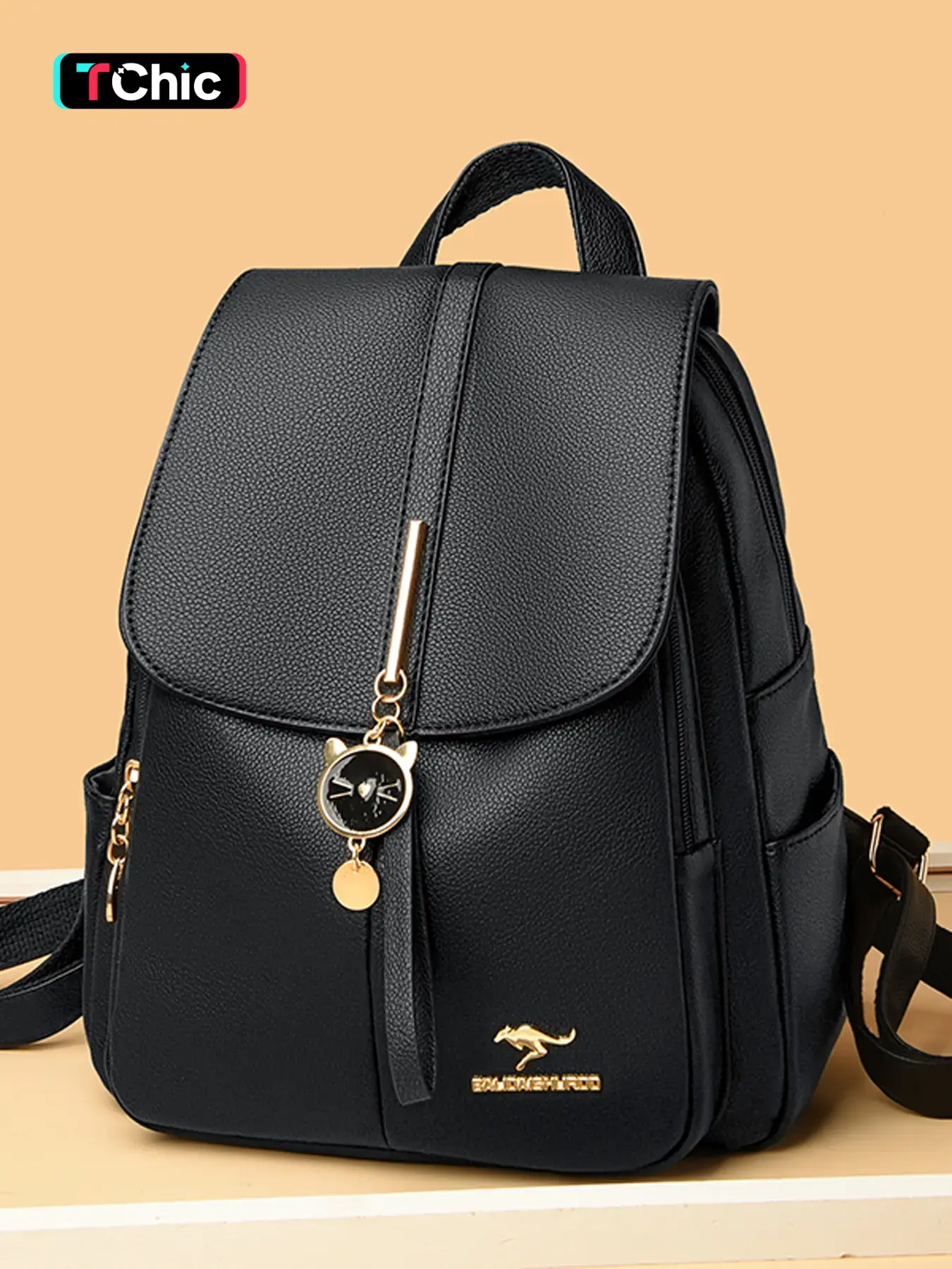 Large-Capacity Black Soft PU Leather Backpack for Women, Lightweight Casual Daypack with Multi-Pocket Design, Anti-Theft Travel Bag, Fashionable and Versatile Commuter Backpack