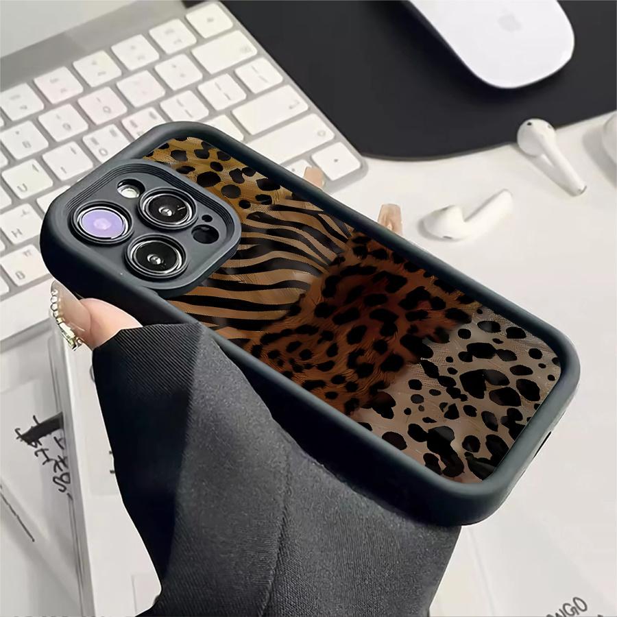 Phone Case - Phone Case - One Piece of a Leopard And Zebra Patterned Phone Case Compatible with for Apple iPhone 17 E Air Pro ProMax iPhone16 15 14 Plus 13 12 Mini 11 X XS XR