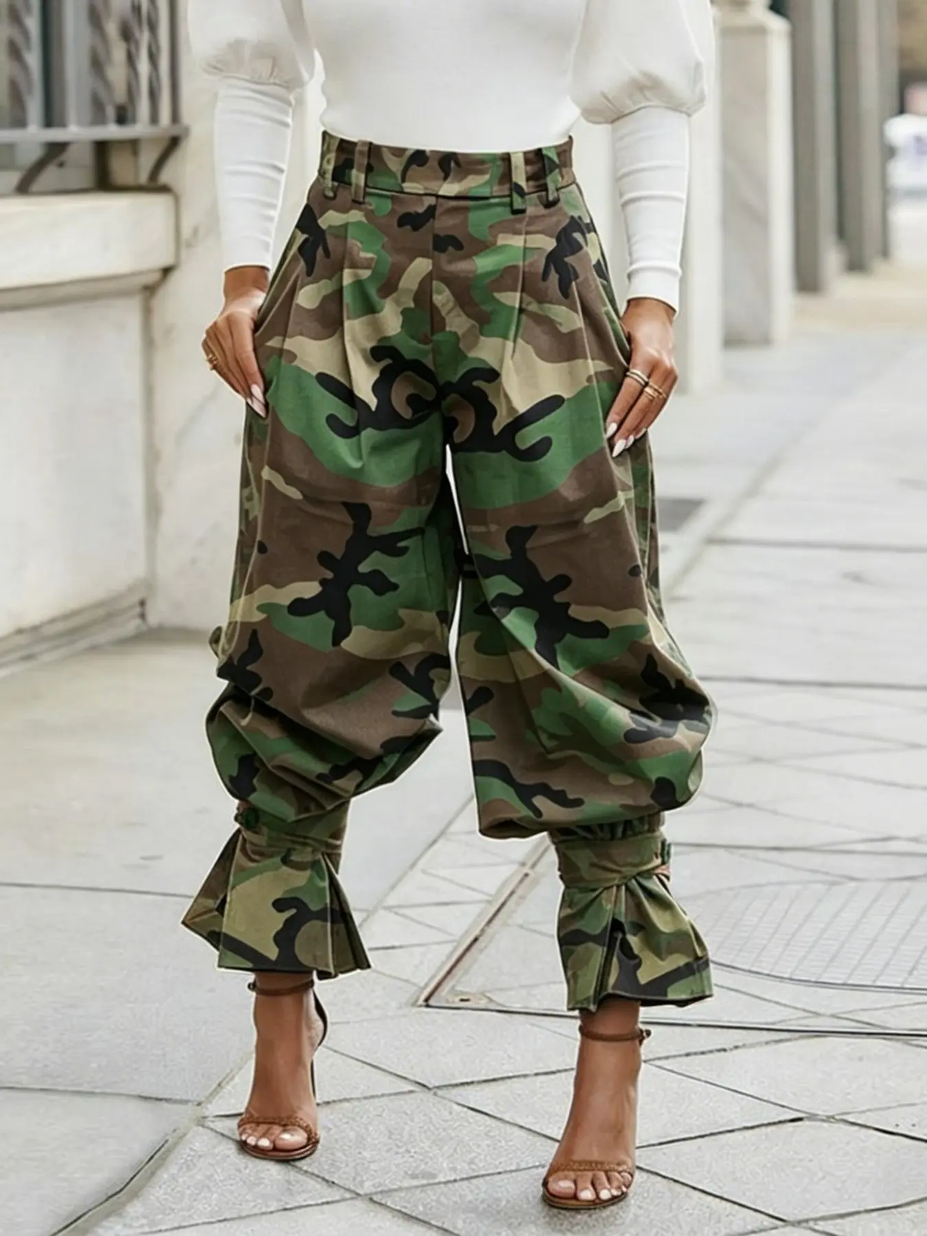 Women's High-Waisted Pleated Wide-Leg Pants, Casual Streetwear, Loose Camouflage Print, Adjustable Buckle, Casual Spring and Fall Fashion Bottoms