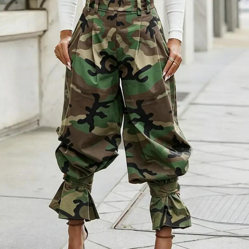 Women's High-Waisted Pleated Wide-Leg Pants, Street Fashion Trousers, Casual Streetwear, Loose Camouflage Print, Adjustable Buckle, Casual Spring and Fall Fashion Bottoms