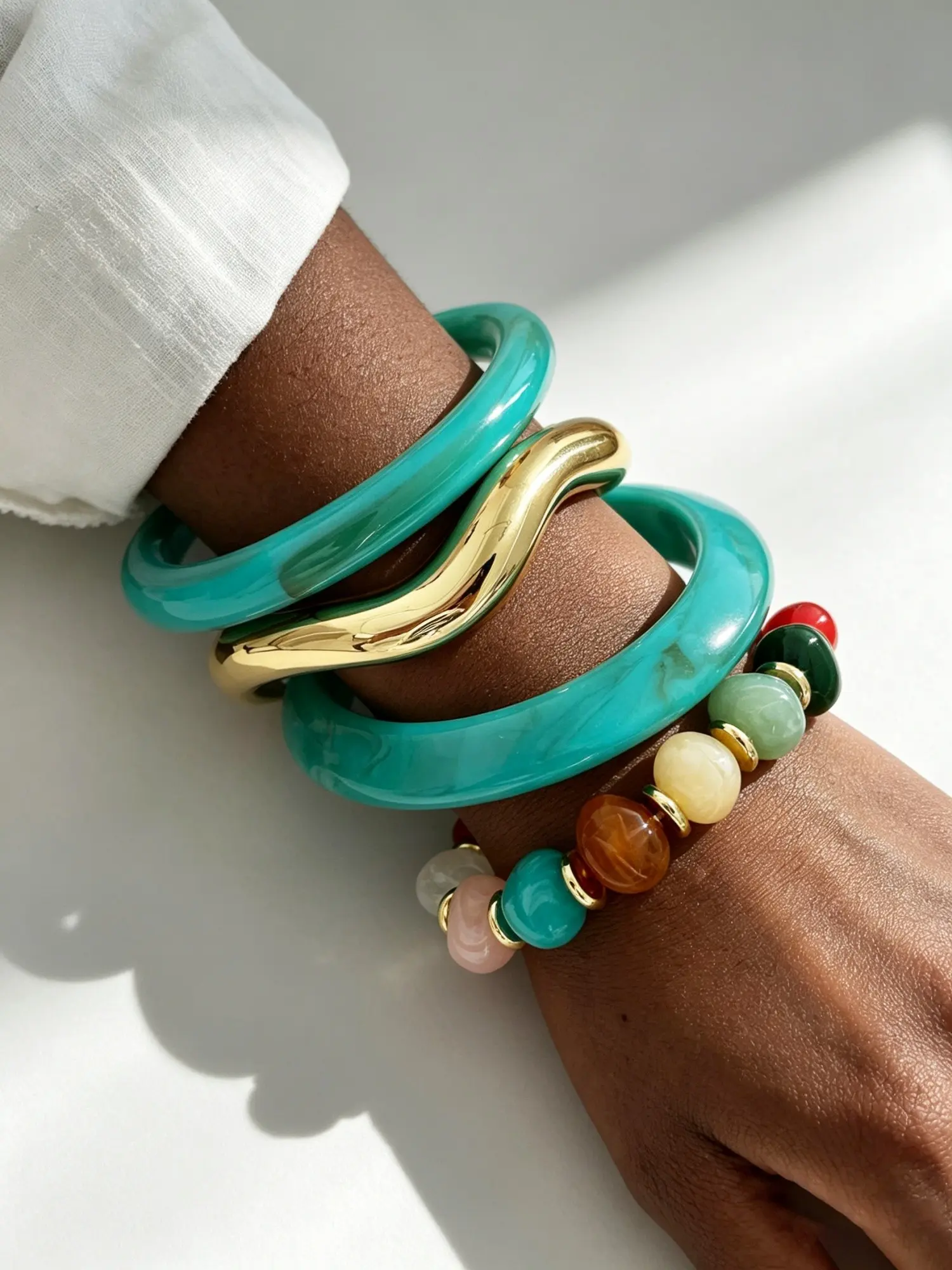 4 Pcs Women's Fashion Bracelets, Boho Vintage Acrylic Turquoise Beads, Elastic Bangle Set for Daily Wear, Party, Gift, Wedding, Birthday