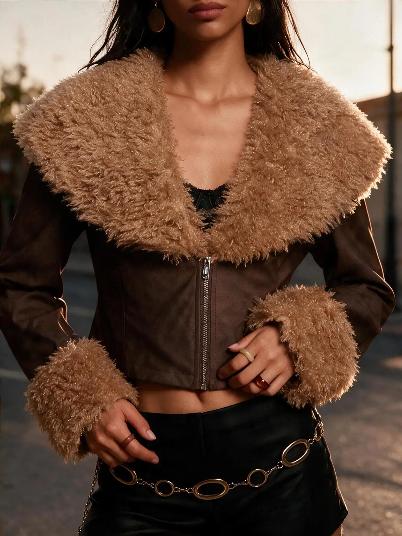 Mead Vintage Faux Leather Short Casual Jacket, Large Fur Collar, Plush Sleeve Tips, Slim Fit, Elegant Style, Winter Fashion Outerwear
