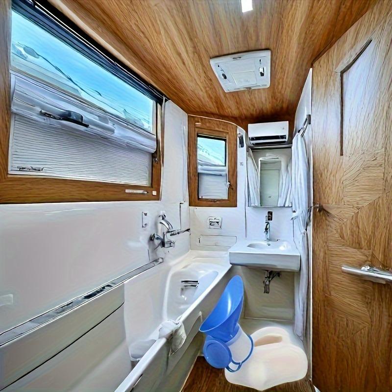 Portable Travel Toilet, 1 Count 33.81oz Large Capacity Leak Proof Urinal with Handle, Durable Plastic Urinal for Men & Women,  Tools Suitable for Car, Rv, Camping & Outdoor