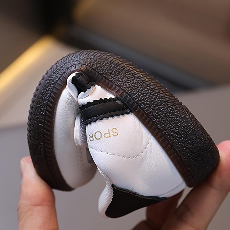 NewUnisex Toddler Sneakers - Casual & Cu