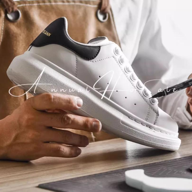 2026 Trendy, comfortable casual sports shoes, fashionable couple shoes, men's and women's white sneakers, height-increasing, wear-resistant sneakers, running shoes