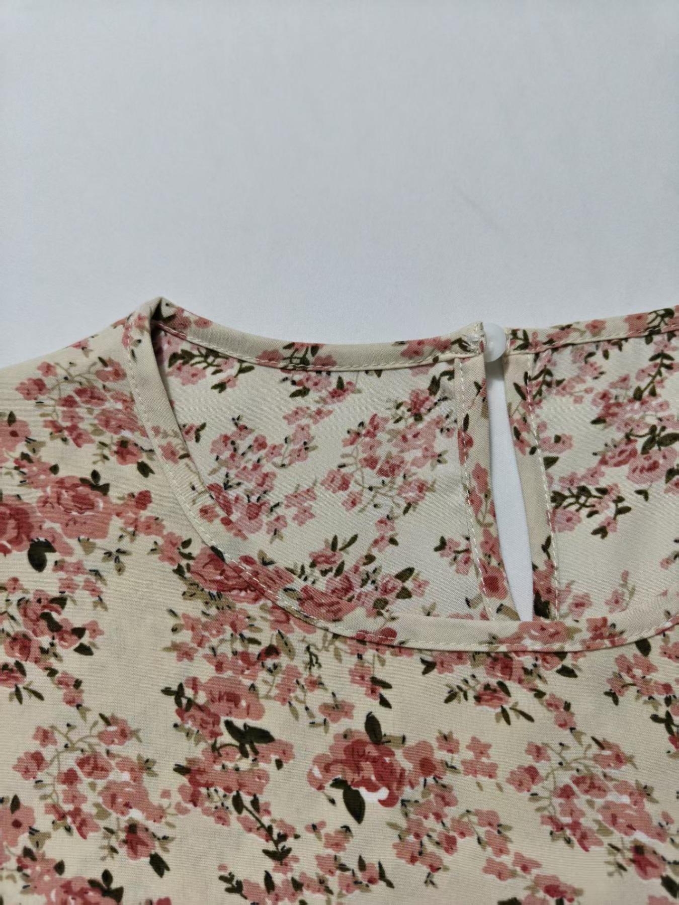 Women's Loose Vacation Floral Printed Puff Sleeve Round Neck Summer Shirt, Three Quarter Sleeve Top for Comfortable Style, Boho Cottagecore Blouse