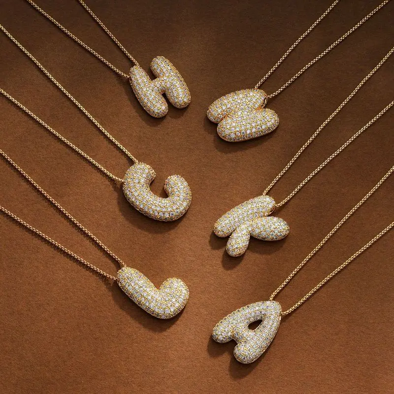 26-letter necklace, featuring an exaggerated chain, English-style pendant, European and American style jewelry