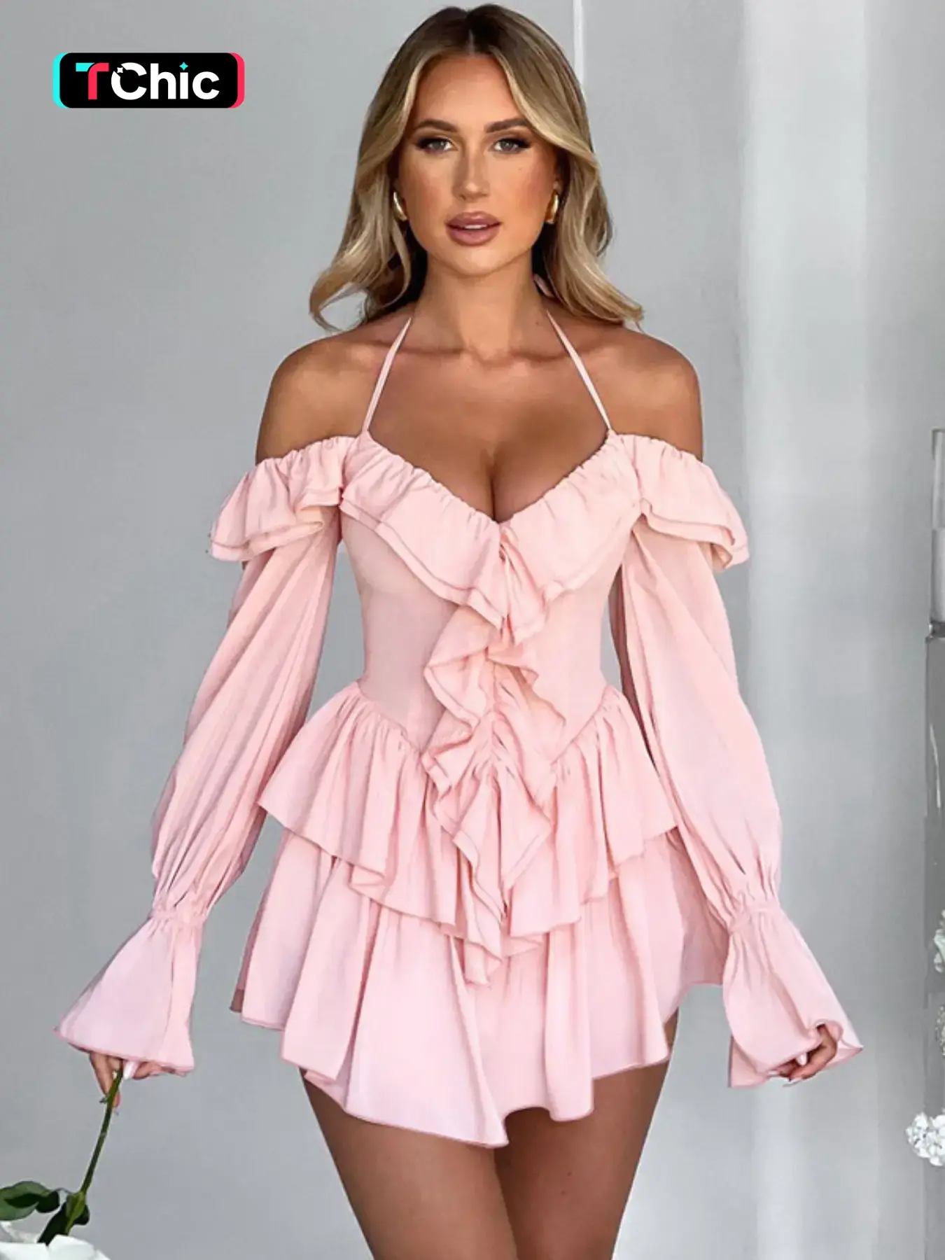 Women's Plain Off Shoulder Long Sleeve Ruffle Halter Neck Fitted Vintage Romper, Back To School Outfits Womenswear, Lady Summer Clothes, Sexy Flounce Sleeve Romper for Spring & Fall, Holiday Outfits 2024