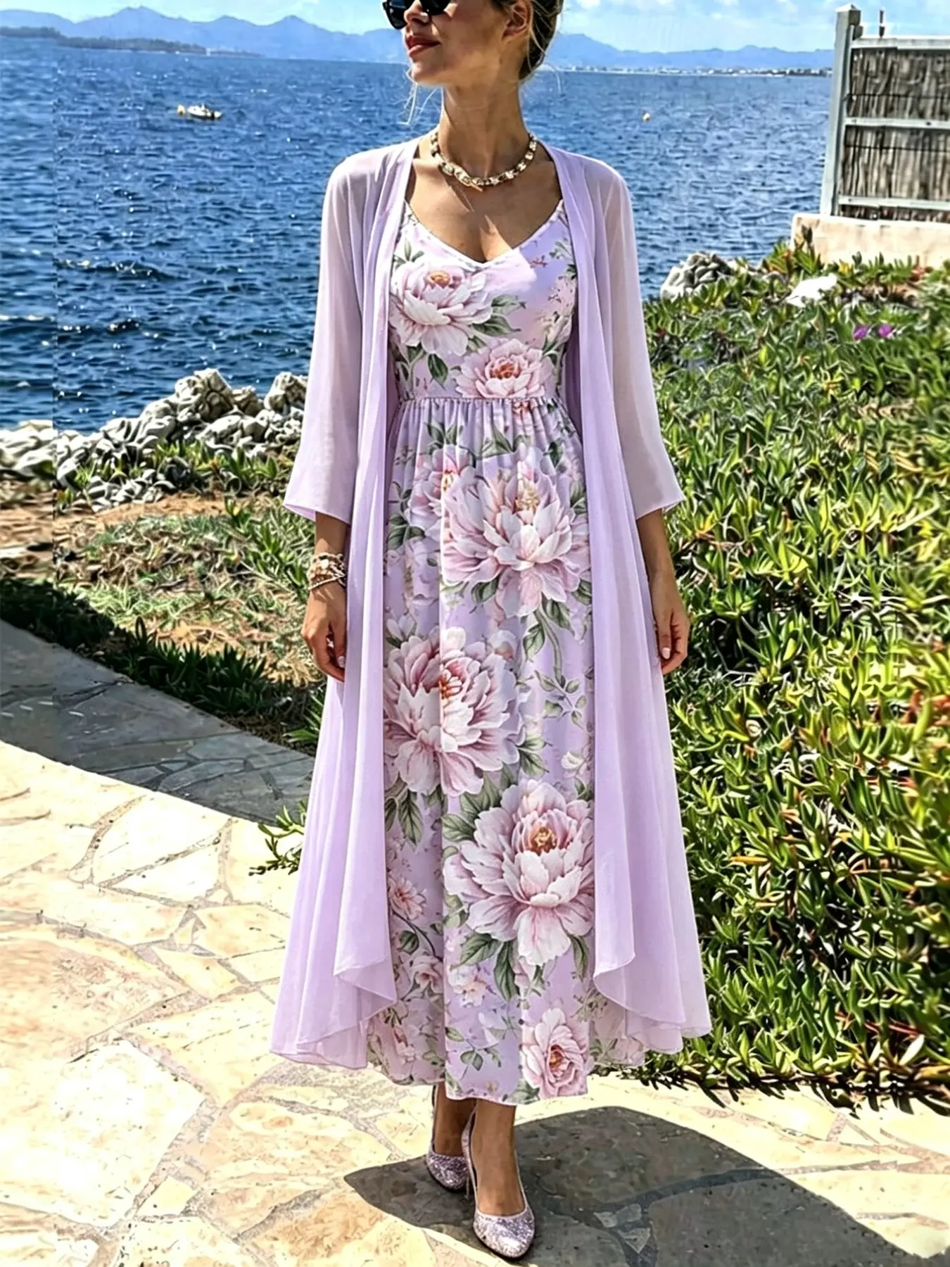 Elegant Beach Style Floral Printed Long Dress for Women, Mid-Length Skirt, Three-Quarter Sleeves, V-Neck Design, Perfect for Daily Beach Wear