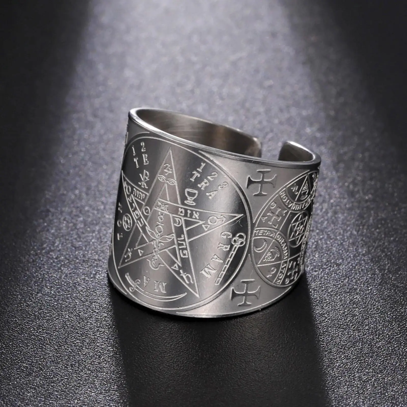 LIKGREAT Stainless Steel Pentagram Protection Amulet Ring - Occult Male Ring with Tetragrammaton, Witchcraft Pagan Engagement Gift, Anti-Acid, No Rust, Not Allergic, Non-Fading Costume Jewelry