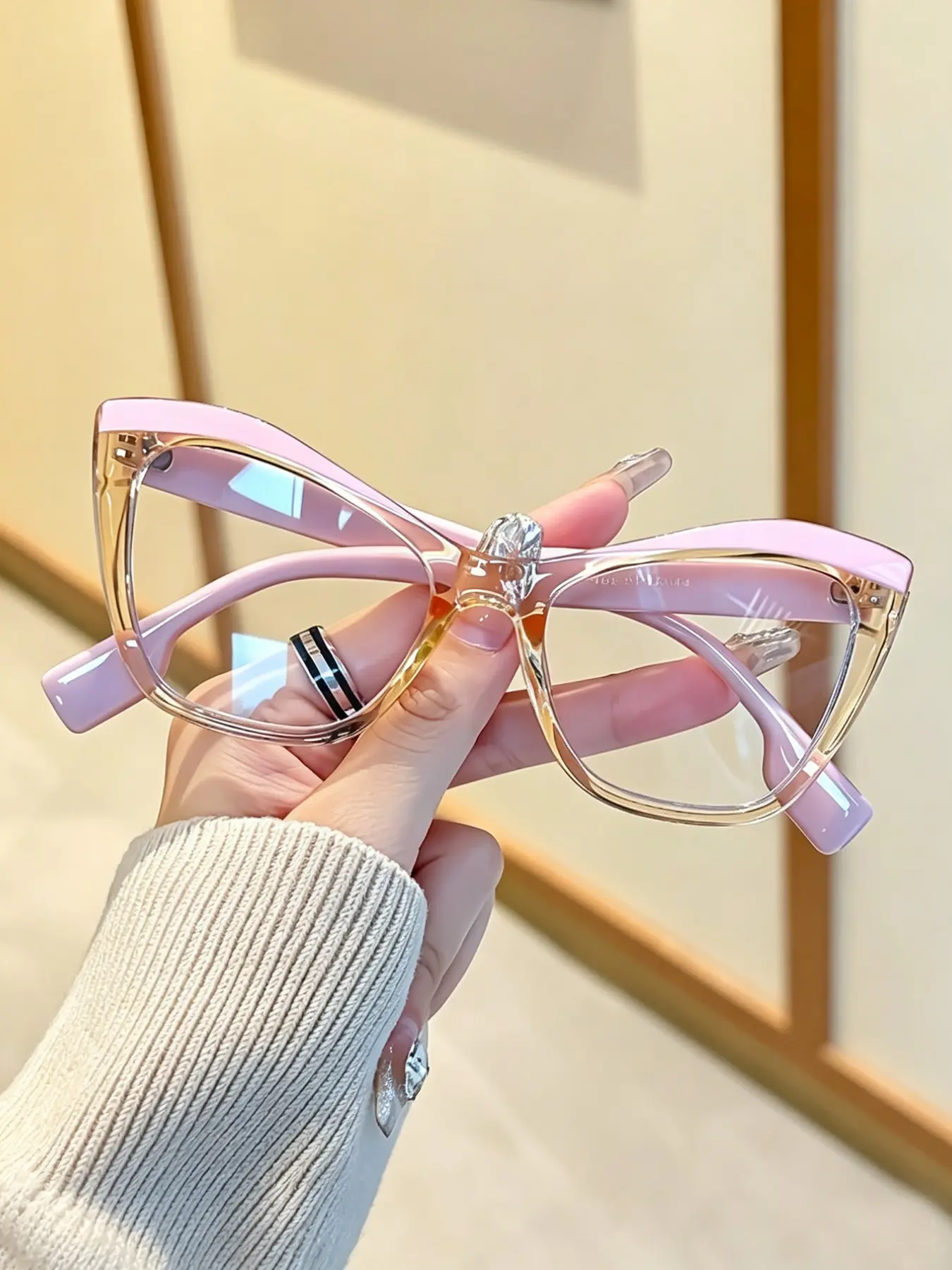 Elegant Cat Eye Geometric Small Frame Women's Clear Glasses, Stylish Transparent Eyewear for Daily Use and Electronics Viewing
