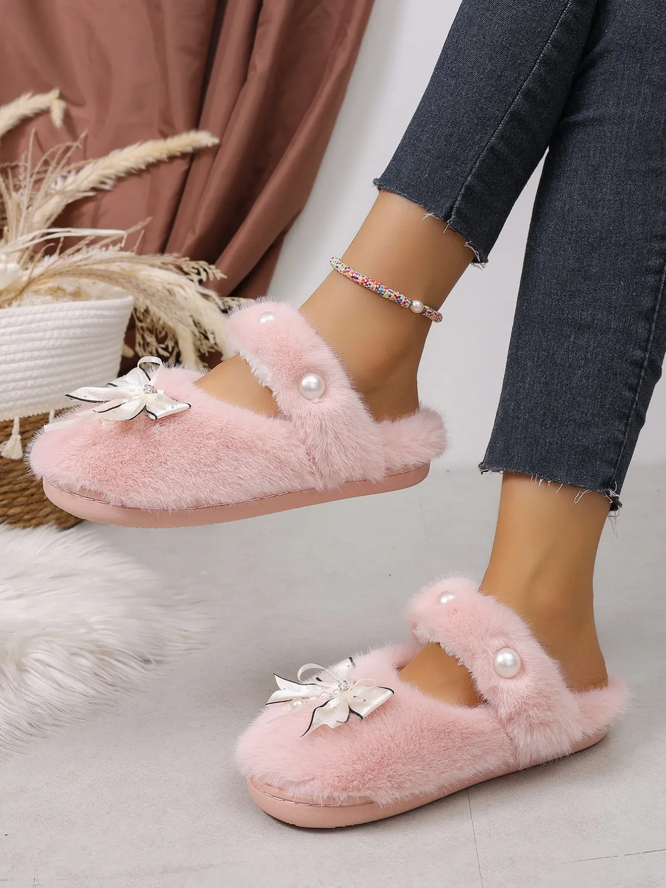 Cute Heart Pattern Faux Fur Slippers, Pearl Bow Decoration, Fall Winter Warmth, Casual Less Than Ankle Height, Home & Outdoor Wear