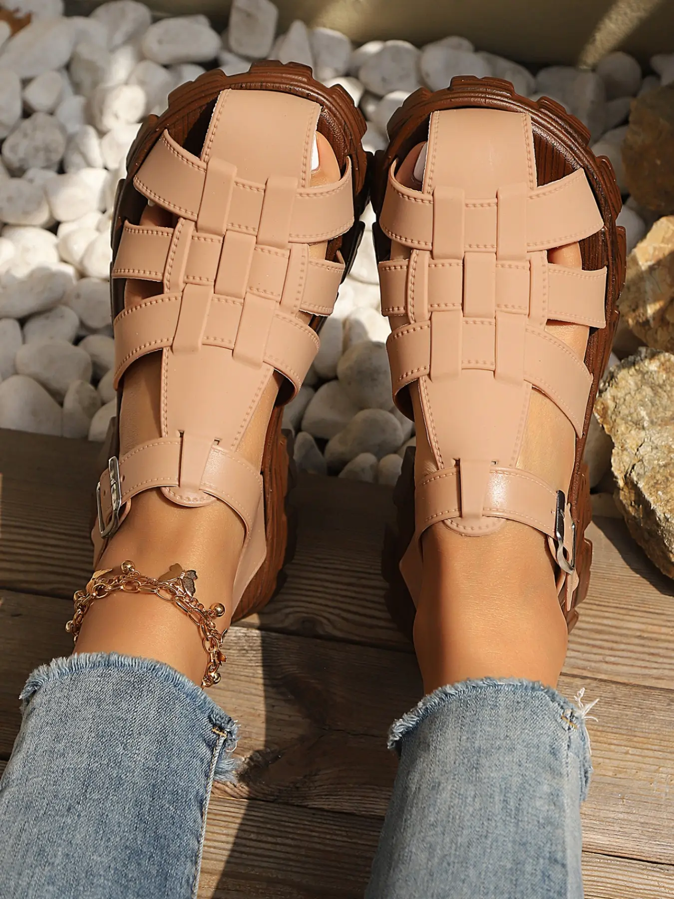 Vintage Fisherman Thick Sole Sandals, Back Strap Closed Toe Hollow Out Chunky Bottom Summer Women's Shoes, Comfortable and Stylish Footwear