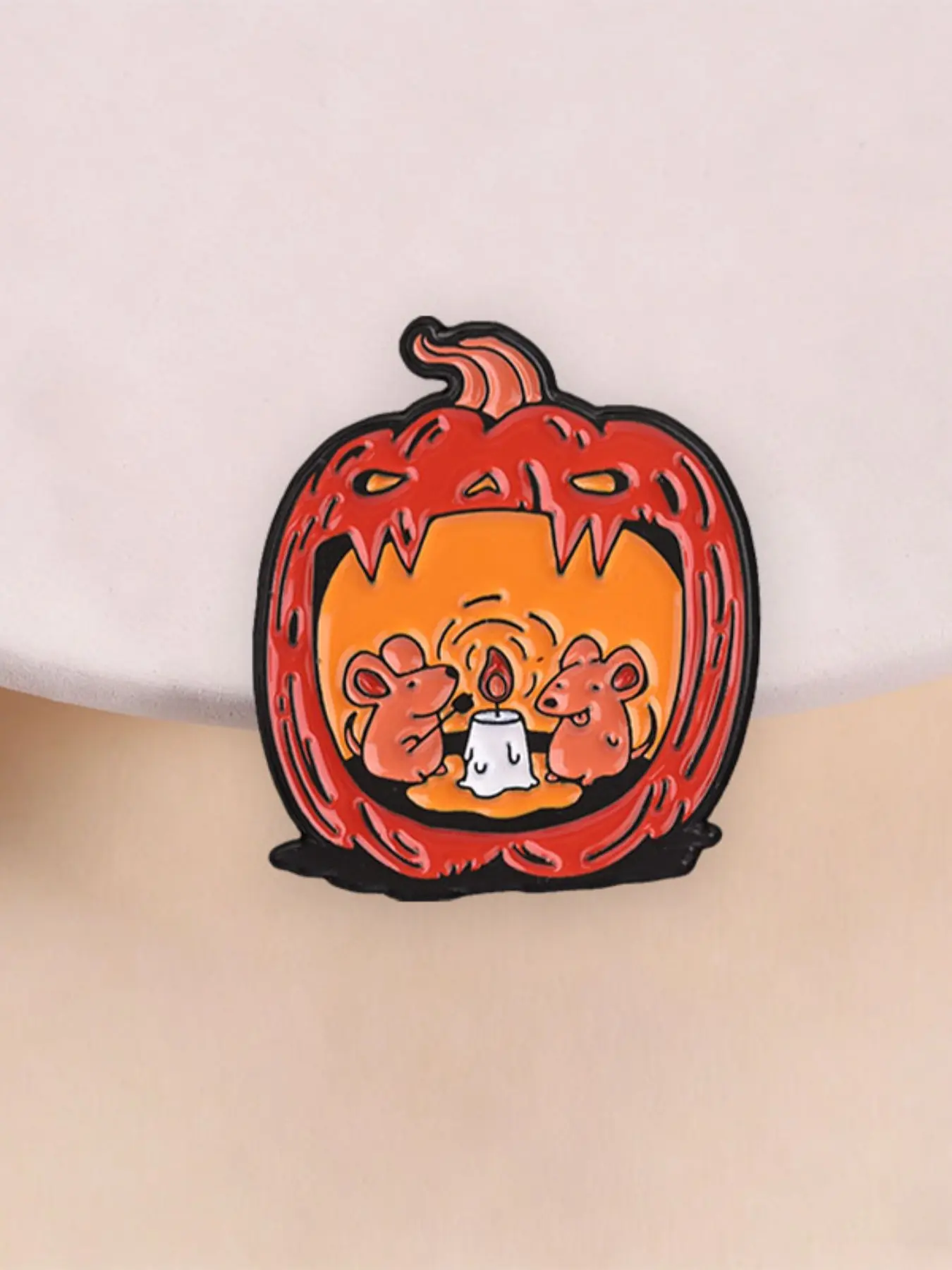 Dark Gothic Jack-o'-lantern Candle Enamel Pin, Spooky Pumpkin with Two Cartoon Rats Badge, Fashion Accessory for Clothes and Backpacks, Gift for Friends