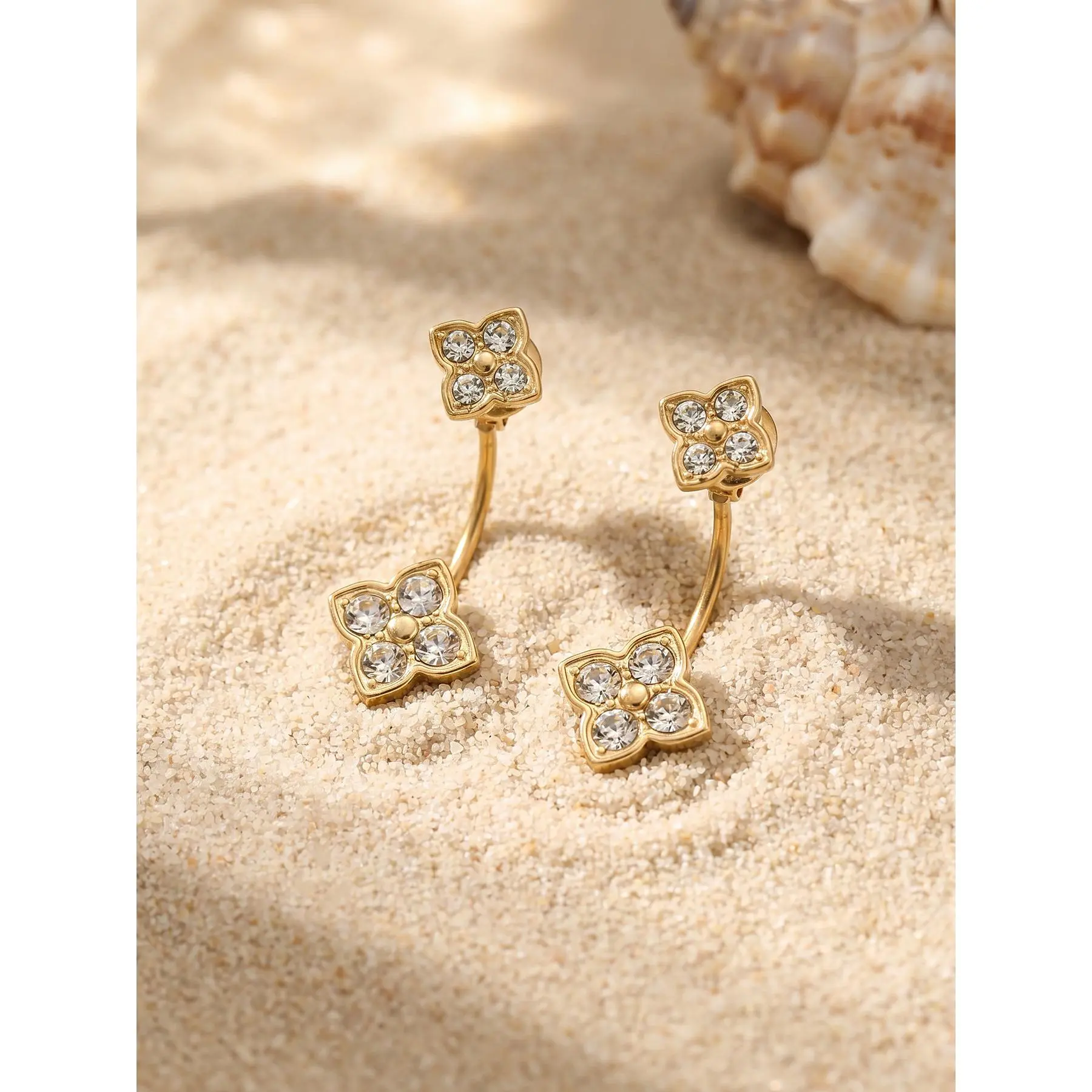 celebrity gossip merch reversing studs louvre jewelry face accessories women piercing disc Hypoallergenic Surgical Steel Stud Earrings Setthick studs Skull Design Dangle Earrings spinner earrings sophie clip on ear stretched earlobe hole earring one of ki