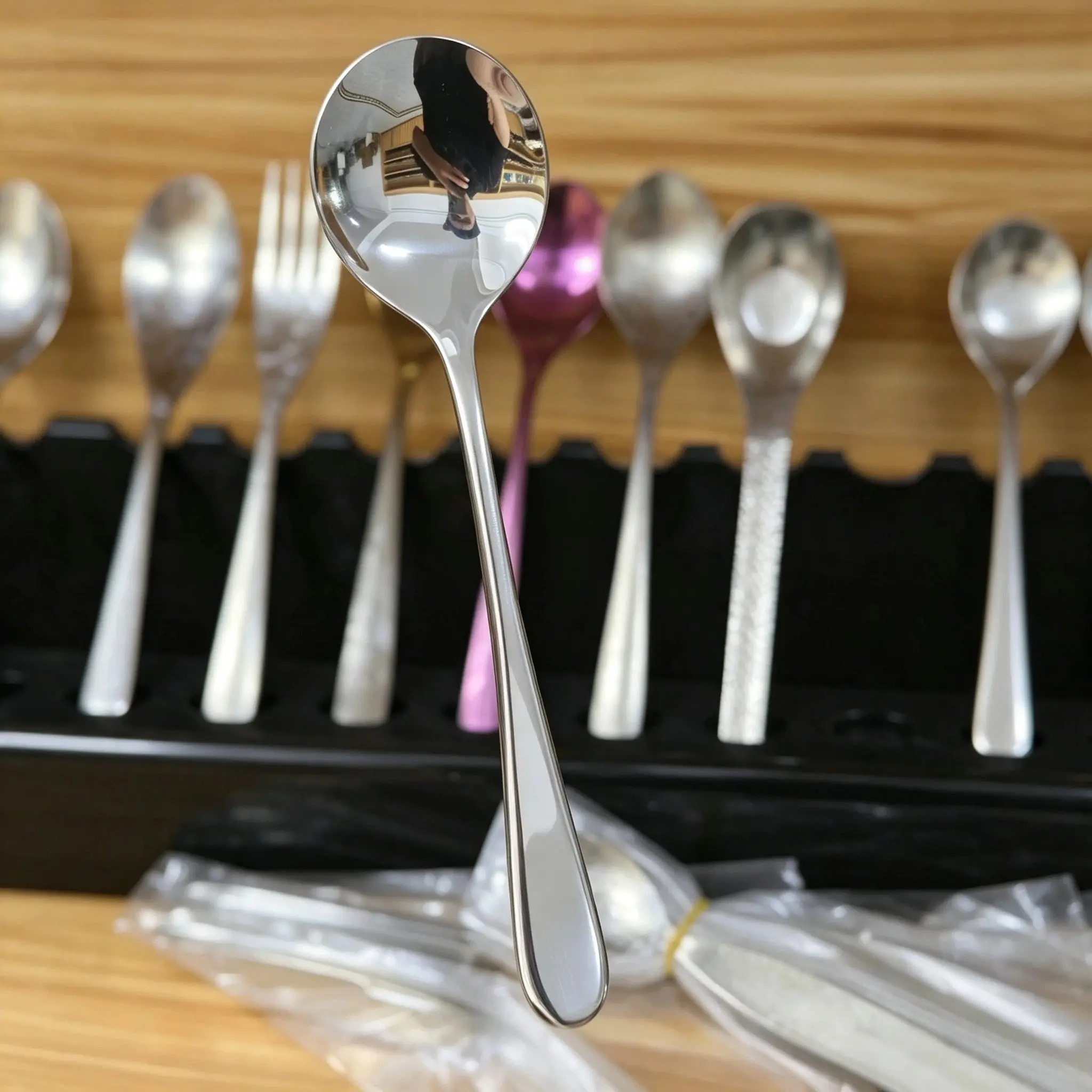 Korean Minimalist Thick Stainless Steel Food Spoon Set of 3, Cute Long Handle Round Spoons, Ideal for Eating/soup, Fashionable Home Use