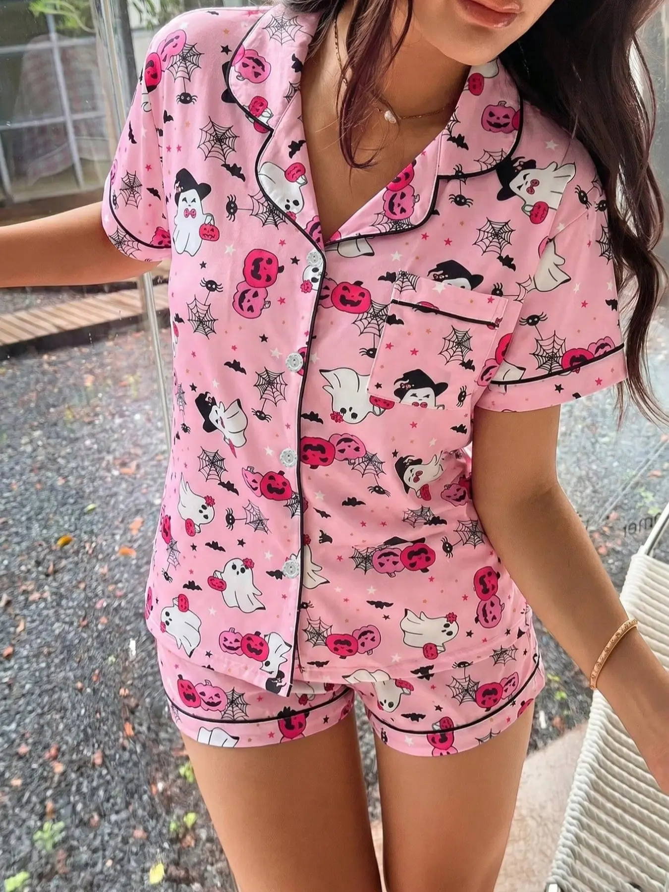 Women's Halloween Ghost, Pufferfish, Bat Print Pajama Set Pjs, Loose-Fit Short Sleeve Top with Bow Shorts, Casual Sleepwear for Home and Parties
