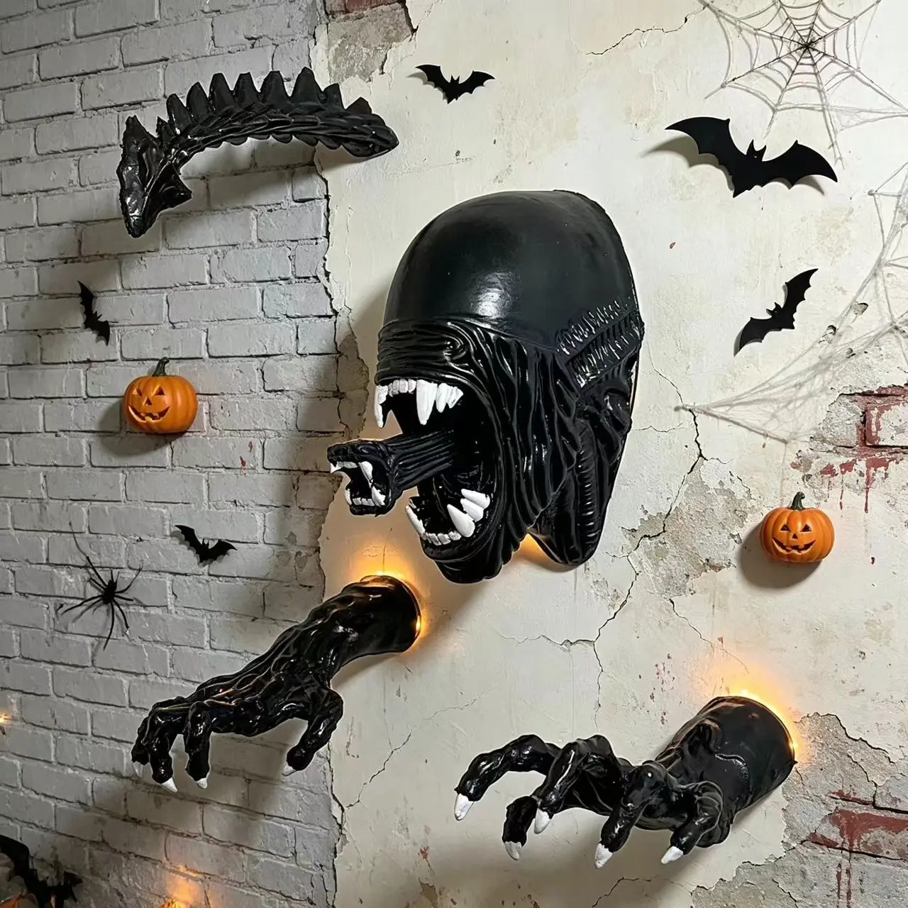Alien Warrior Wall Hanging Set, Unique Home Decor, Halloween Party Decoration, Indoor Bar Wall Art, Spooky Ornament, Decorative Wall Art, Hanging Ornaments