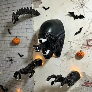 Alien Warrior Wall Hanging Set, Unique Home Decor, Halloween Party Decoration, Indoor Bar Wall Art, Spooky Ornament, Decorative Wall Art, Hanging Ornaments