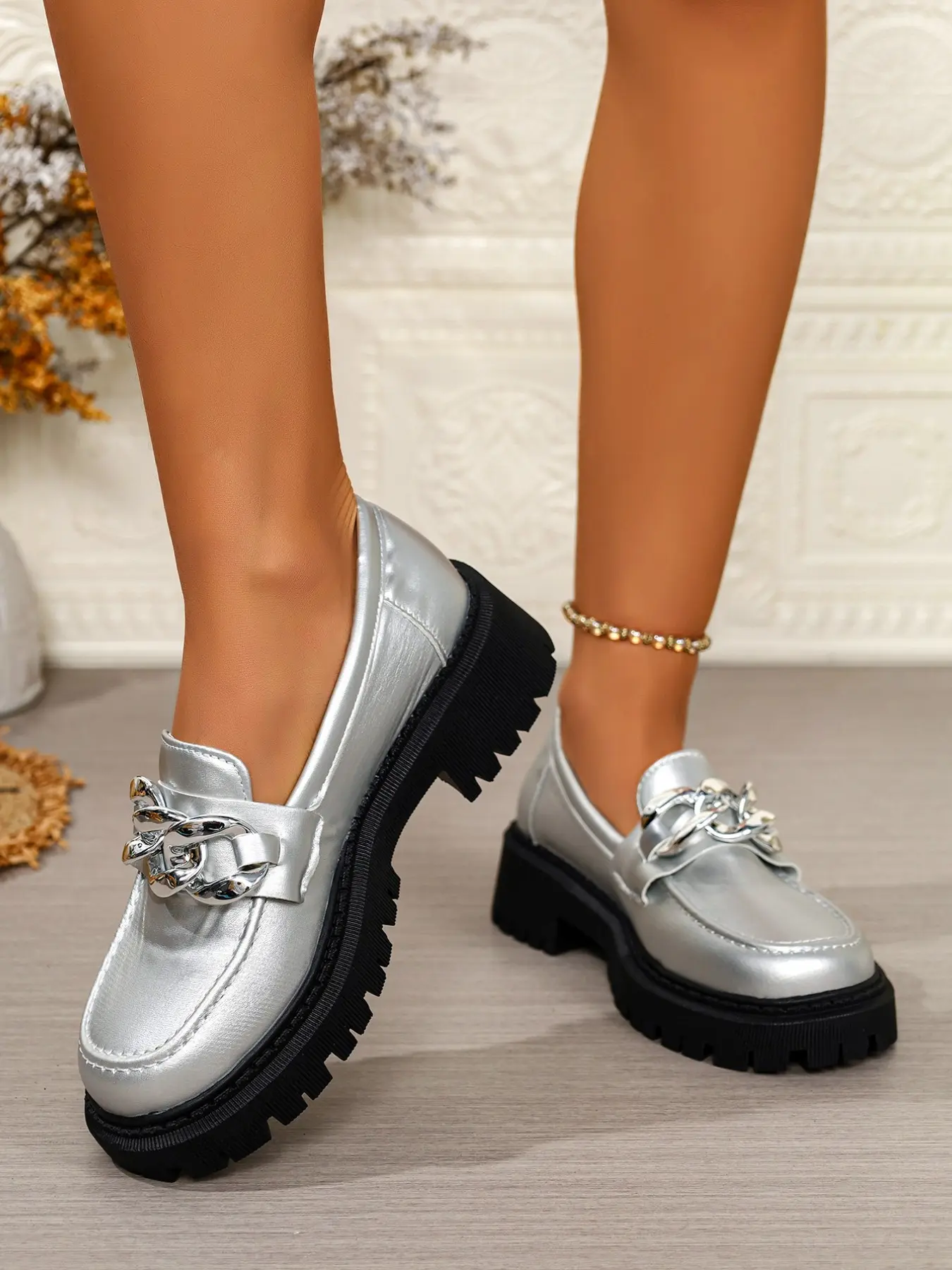 Silver Color Metal Chain Thick Sole Rubber Loafers for Women, British Style Chunky Heel, PU Leather, All Seasons, Versatile Office Shoes