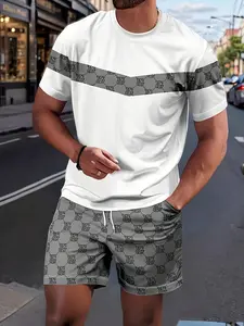 Men's Patchwork Vintage Floral Full Print 3D Digital Print Two-Piece Set, Casual Loose-Fit Short Sleeve T-Shirt and Shorts