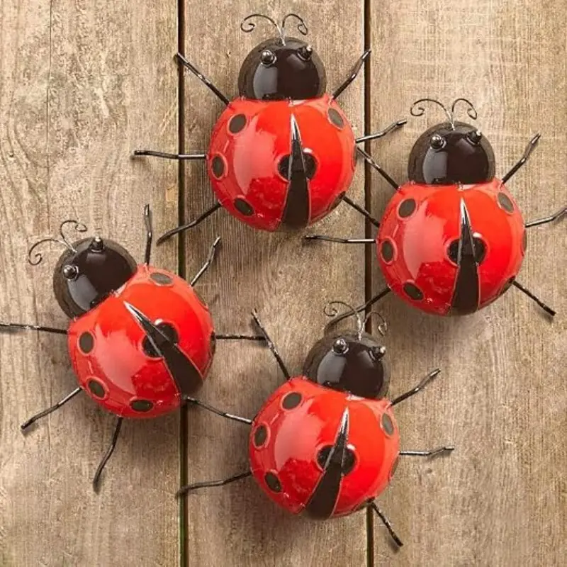 4 Metal Ladybug Garden Wall Art Decorations, Cute Ladybug Sculptures for Outdoor Decoration, Yard Lawn Porch Fence Ornament Artwork
