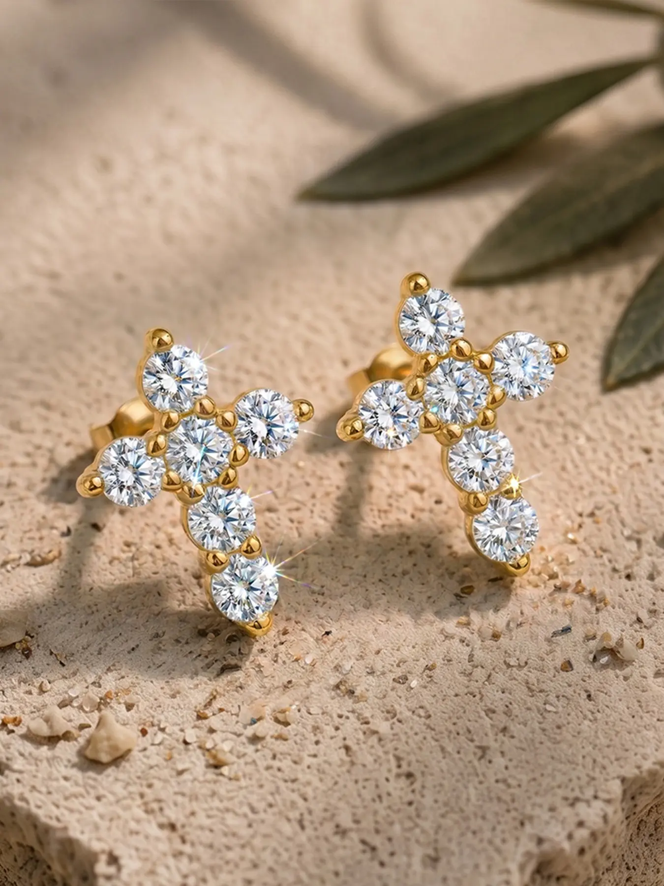 925 Sterling Silver Cross Earrings with Moissanite Diamonds, Sparkling Daily Wear Jewelry, Fashion Accessory for Weddings and Parties, Unisex