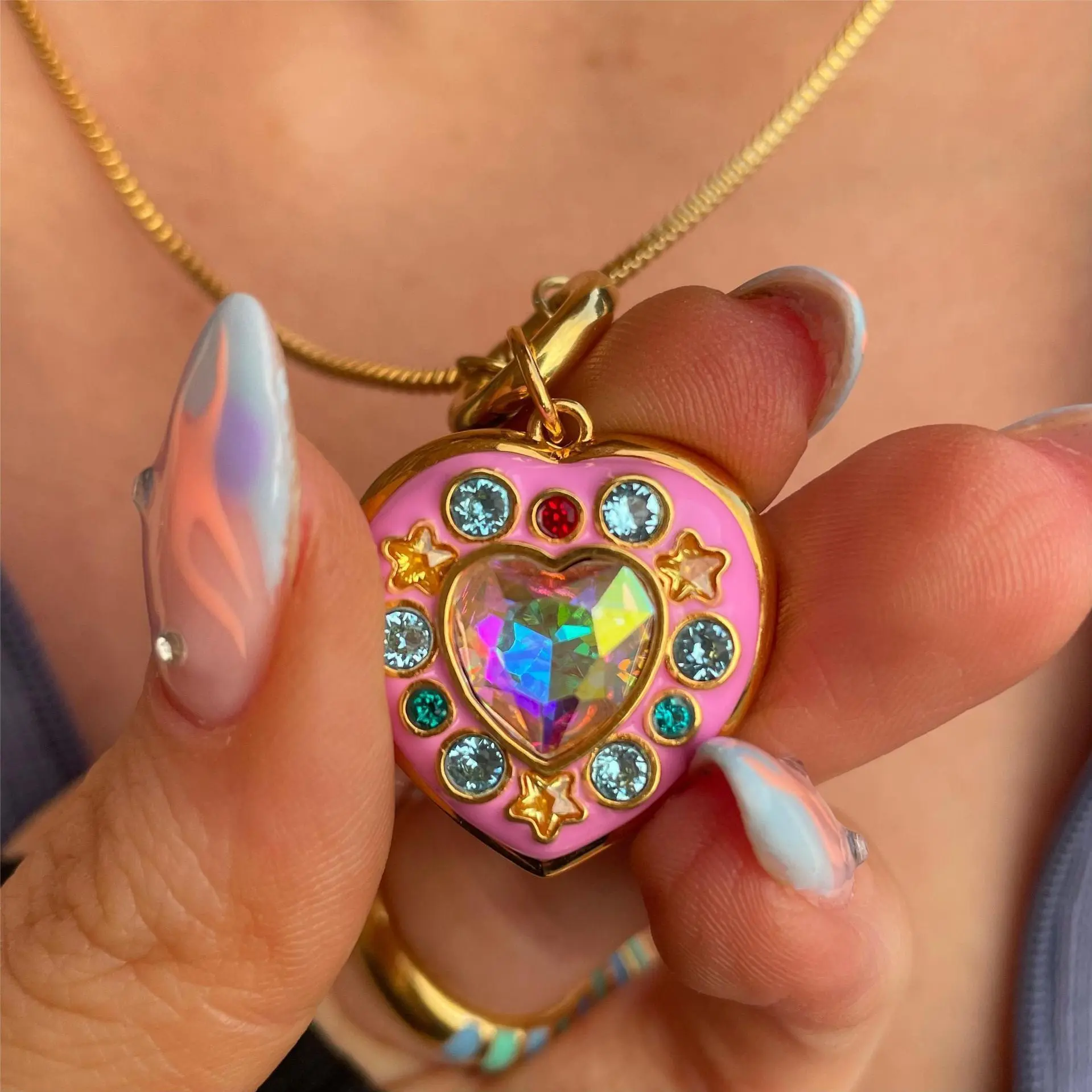 Star and Heart Picture Necklace for Her - Chic, Personalized Star Necklaces, Pool-Proof Gym-Friendly Summer Costume Jewelry, Meaningful Class of 2026 Gift, Meaningful Gifts, Chic Necklaces