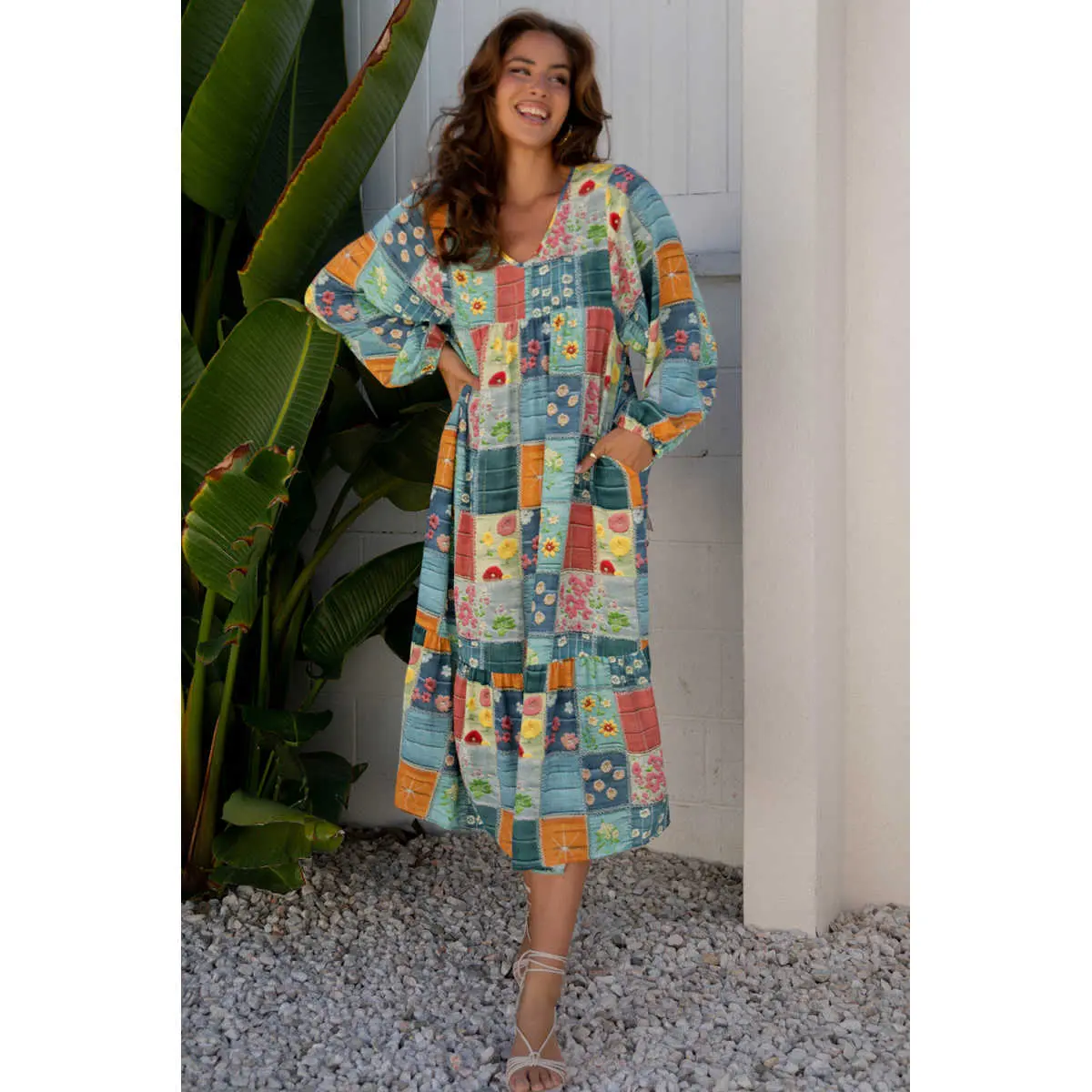 Women's Floral Checkered Patchwork Mini Dress, Casual Statement Style with Long Bubble Sleeves, Ruffle Hem, Loose Fit, Long Sleeve, Print, Fabric