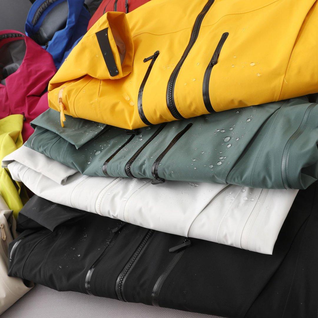 Men's and women's outdoor hardshell windproof and waterproof jacket, with down lining, workwear