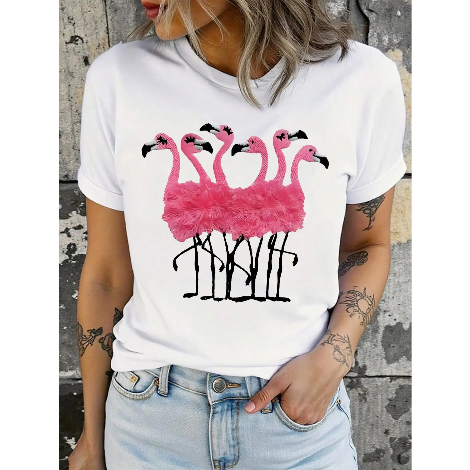 Women's Flamingo Print Short Sleeve T-Shirt,White And Pink Vibrant Animal Design,Round Neck Casual Summer Vacation Top For Spring/Autumn
