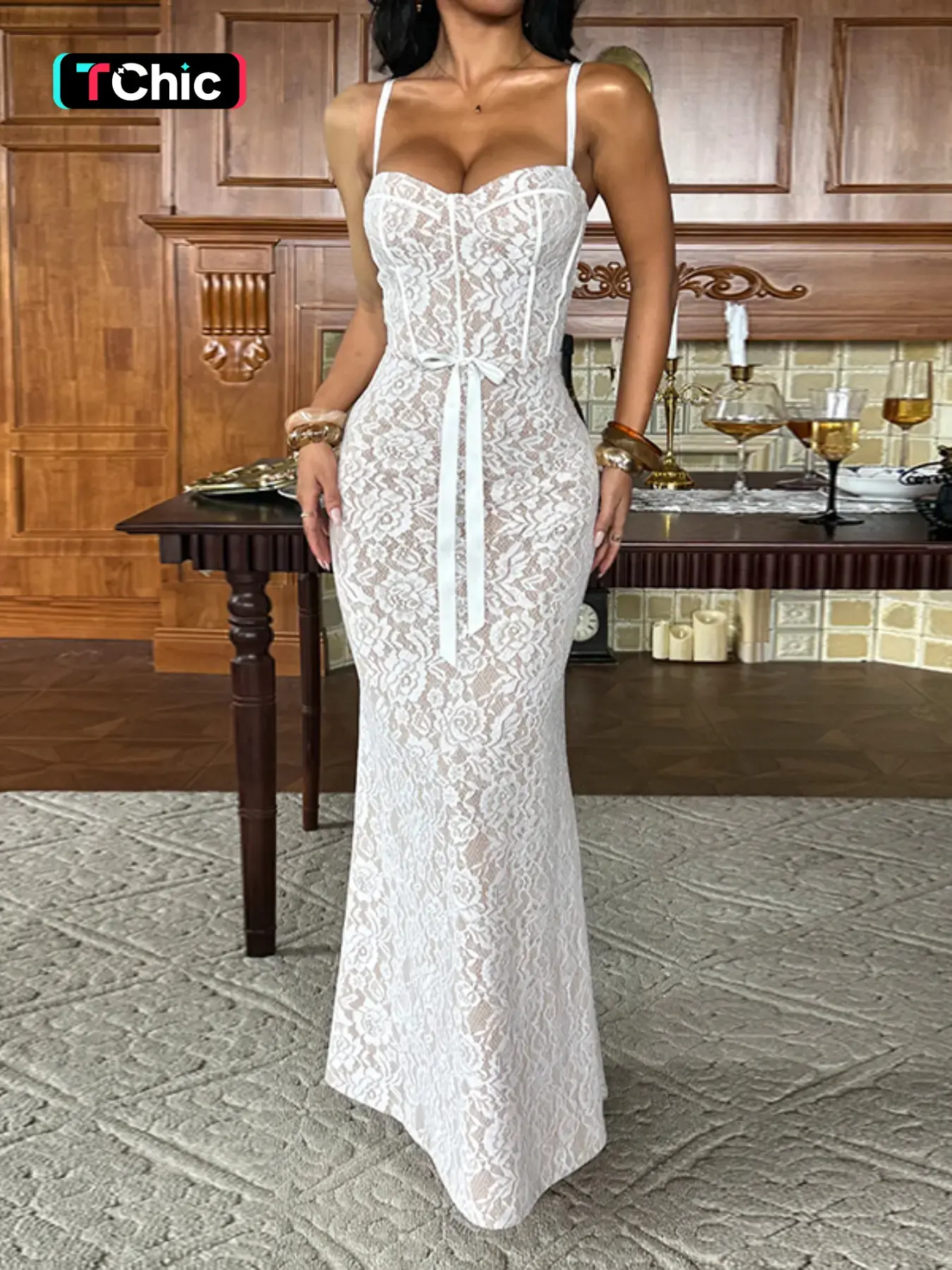 Strapless Lace Dress, Sexy Slim-Fitting Plain Pattern, Elegant Formal Evening Gown, Evening Wear, Perfect for Special Occasions, Chic and Sophisticated Style