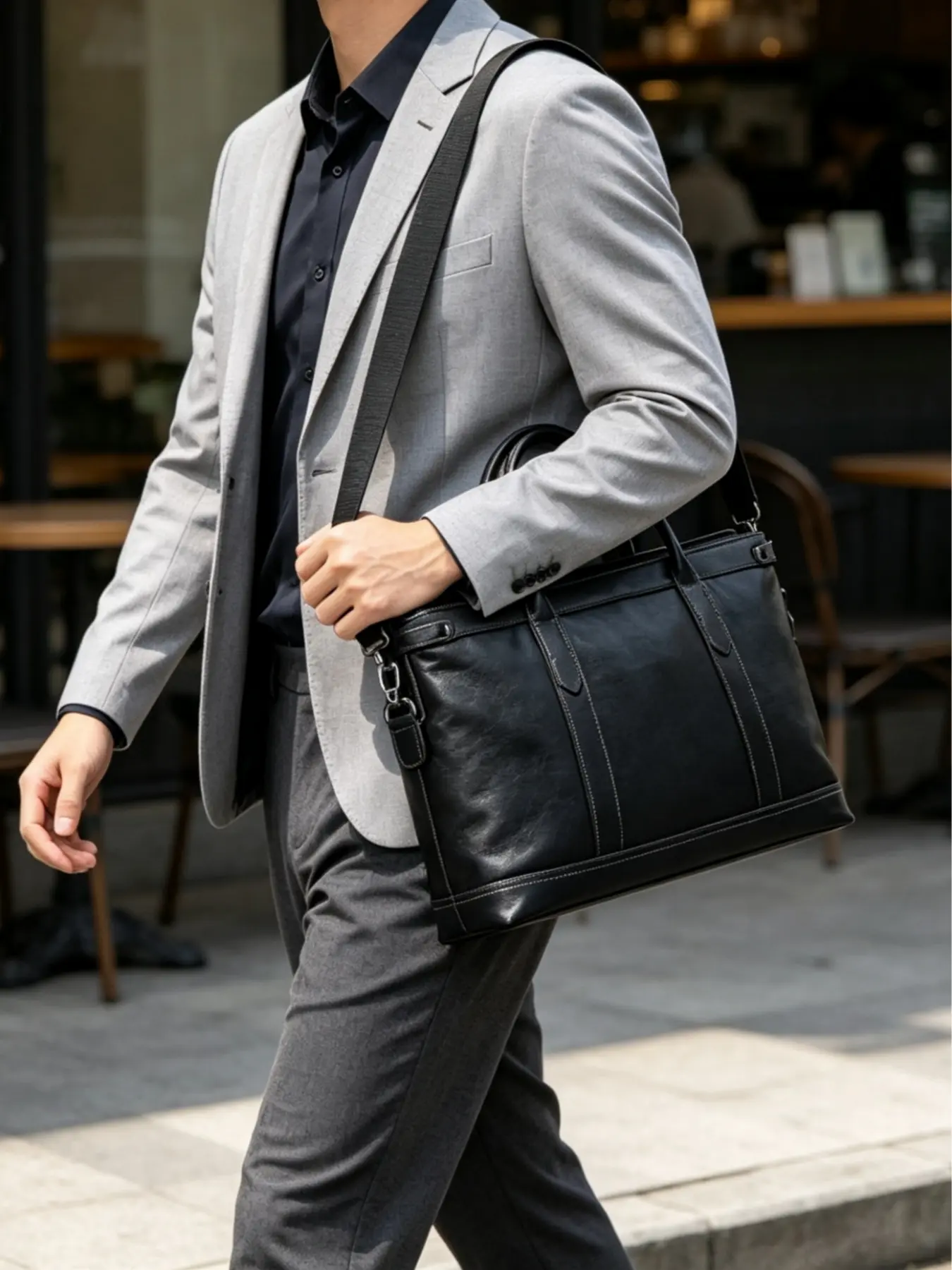 Leather Business Bag, Large Capacity for 15.6-Inch Laptop, Versatile Carry Options, Daily Commute, Business Meetings, Short Trips