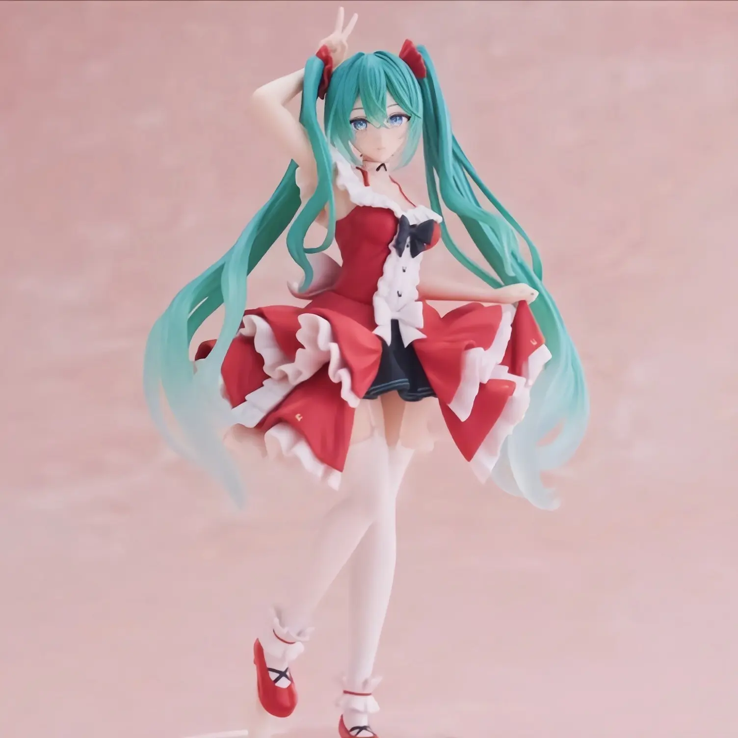 Hatsune Miku Loli Doll, 20cm Anime Sweet Girl Figure, Desktop PC Case Decor, Secondary Dimensional Gift, Collectible Model