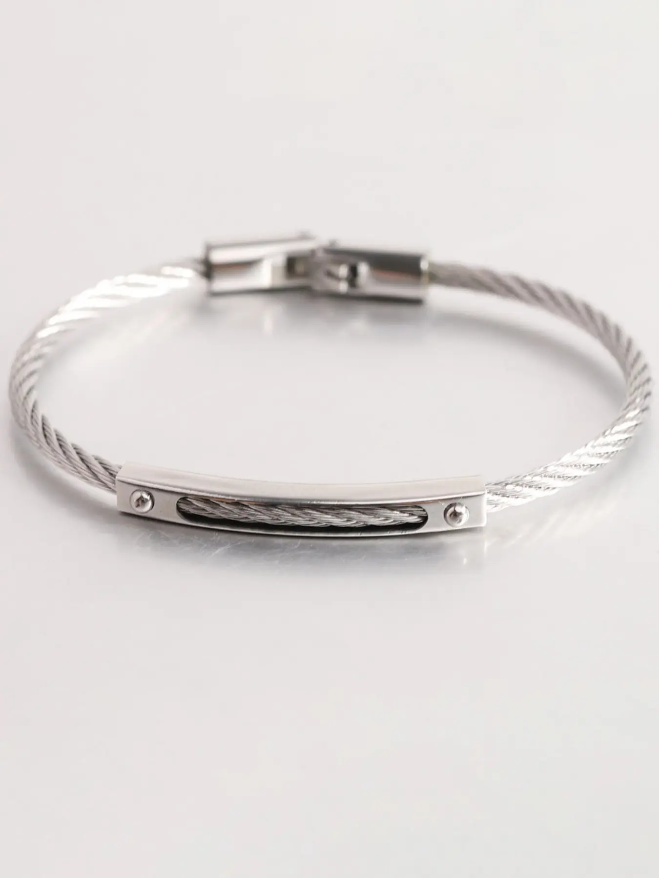 Simple 5mm Long Bar Titanium Steel Cable Bracelet, Fashionable Adjustable Wire Bracelet, Versatile Unisex Accessory