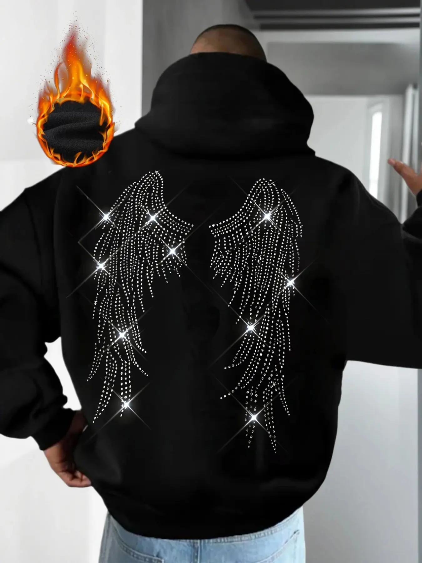 Men's casual athletic hoodie featuring a warm fleece lining and a rhinestone-embellished wing design; a simple, lightweight, and loose-fitting style suitable for daily casual wear or commuting.