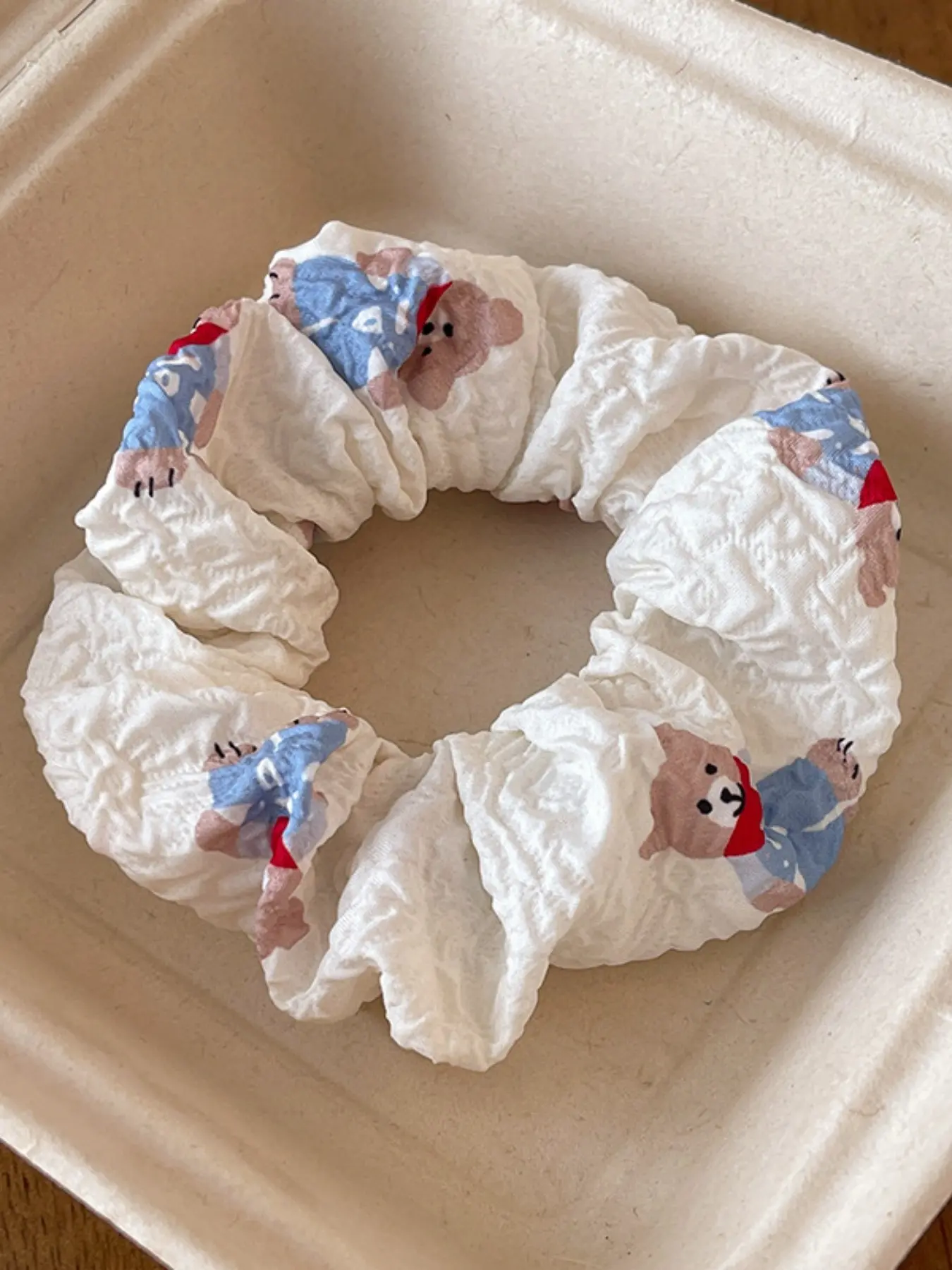 2026 Sweet College Style Hair Scrunchie, Cute Cream Bear Elastic Band, Pleated Design, All Seasons Accessory, Textile Coating