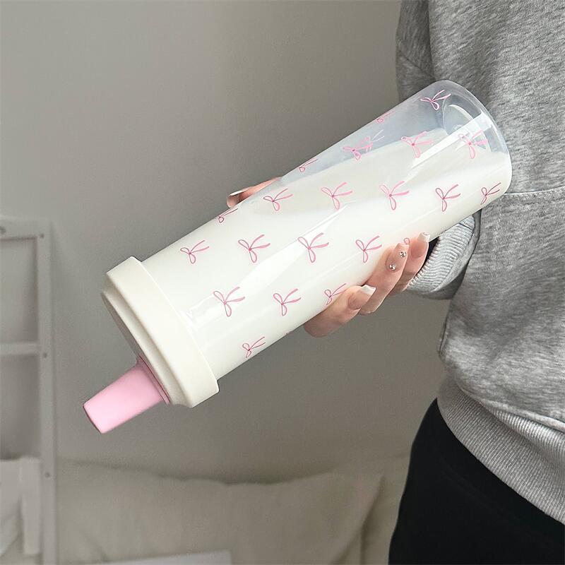 700ML Large Capacity Coffee Cup, Simple Bow Plastic Water Bottle with Lid and Straw, Reusable Sports Cup, Back-To-School Supplies, Reusable Water Bottles