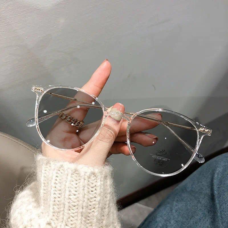 Women's Fashion Photochromic Myopia Glasses Unisex Ultralight Anti-UV Near Sight Eyeglasses Men Ladies Vintage Round Eyewear