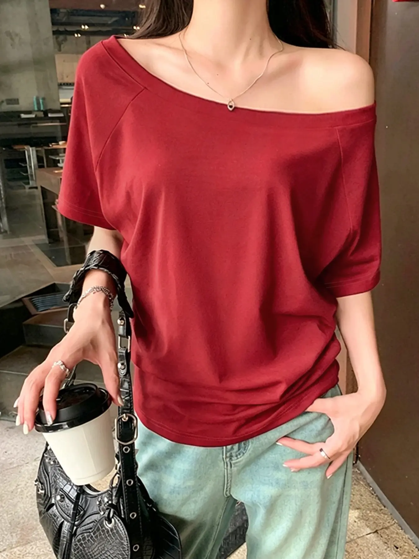 2026 Summer New Lazy Style Wine Off-Shoulder Short Sleeve T-Shirt, Loose Fit, Breathable, Comfortable, Versatile