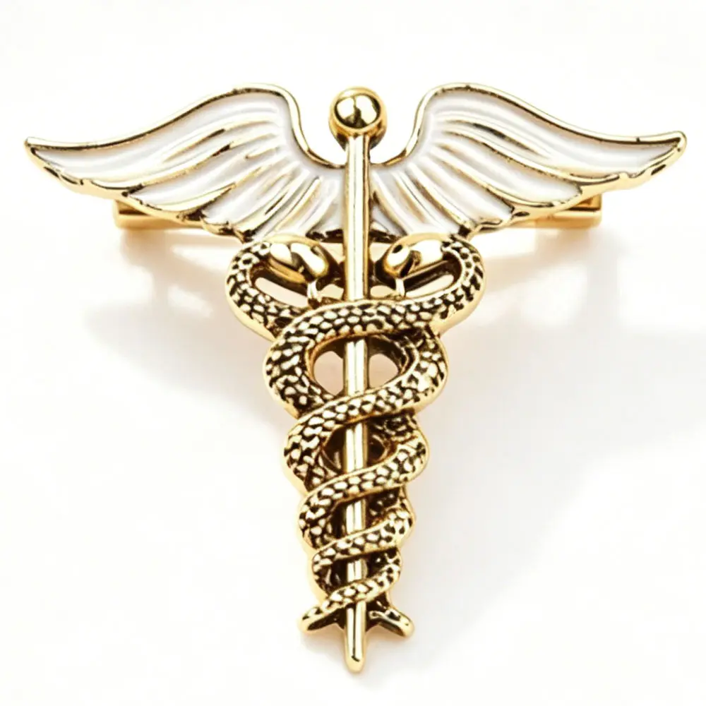 Novelty Buttons and Pins for Women Unique Fashion Accessories Cute Brooches for Jackets Bags Hats