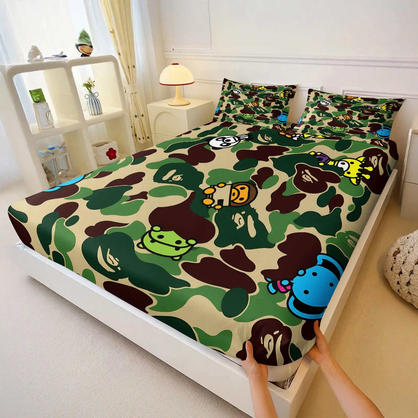Vintage Jungle Camo Cartoon Ape Head Print Fitted Sheet Set, Include 1 Bedskirt and 2 Pillowcases, Trendy Colorful Cartoon Figure Color Block Mattress Cover, Durable Easy Clean Bedspread, Full Wrap Non-slip, Soft Skin-friendly