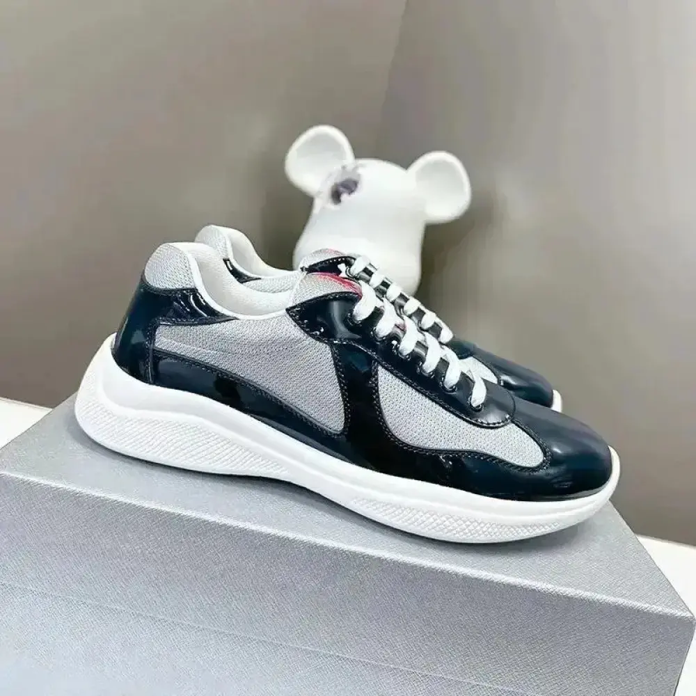 In-stock trendy genuine leather sports sneakers with laces for men casual cowhide shiny leather men shoes for couples and women