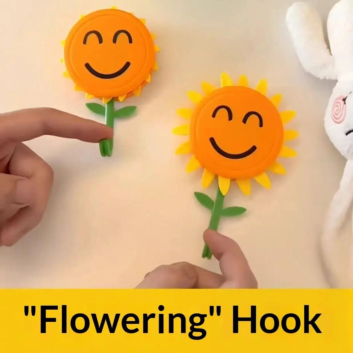 1 Pcs Decorative Sunflower Retractable Blooming J-Hook Organiser - Self-Adhesive No-Drill Smiley Face Stainless Steel Key Accessory, Easy Installation with Abs Plastic for Smooth Wood,Ceramic,Glass Walls,Kitchen Room Fun Decor Home Supply