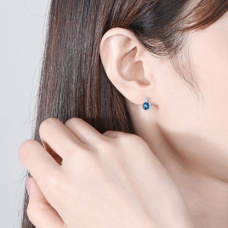 Heart of the Ocean S925 Sterling Silver Earrings |         Light Luxury Geometric Diamond-Encrusted Earrings, Premium Crystal Ear Jewelry, Gift