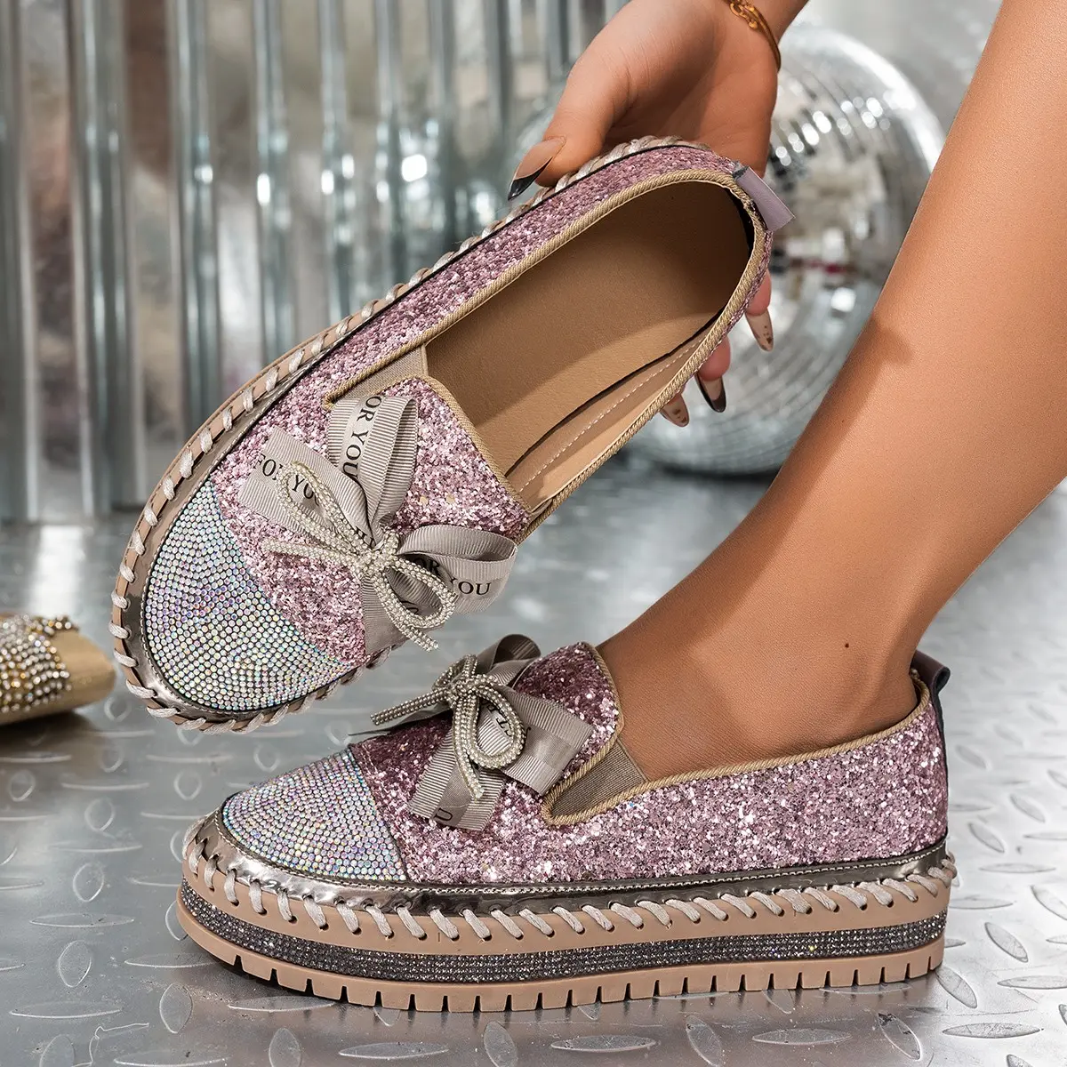 Ladies Slip On Platform Trainers Rhinestone Sparkly Casual Sneakers Women Comfortable Walking Shoes Chunky Heel Fashion Loafers Breathable Lightweight Summer Spring Autumn