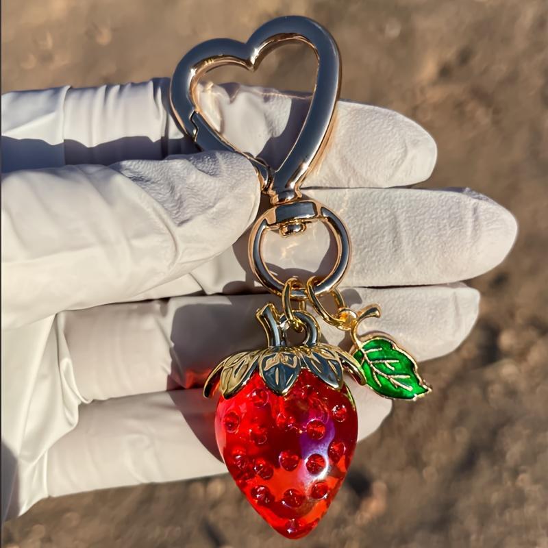Cute Strawberry Design Keychain, Multi-Application Hanging Decoration, Heart Shaped Keychain, Phone Accessories for Women & Men, Bag Charm, Pink